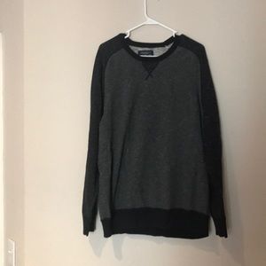 American eagle pullover